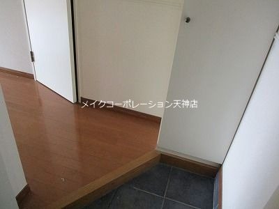 玄関 リバティ高砂六番館 玄関