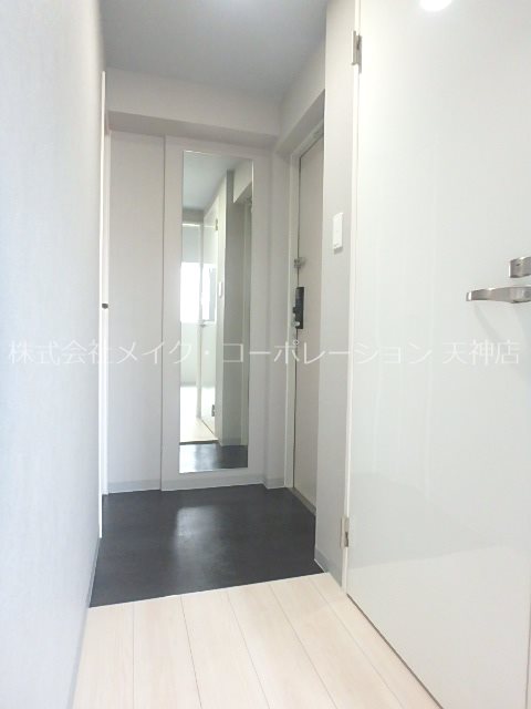 ヴァンドメール唐人 玄関