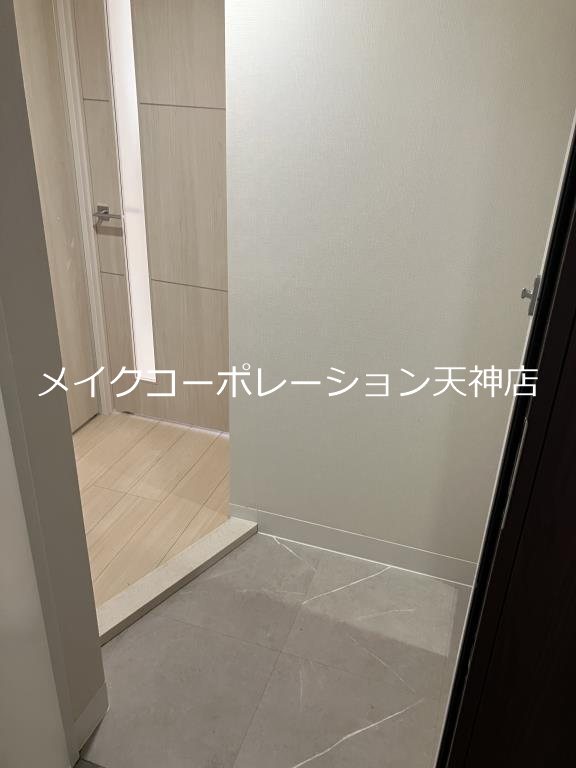 リシェ薬院 玄関