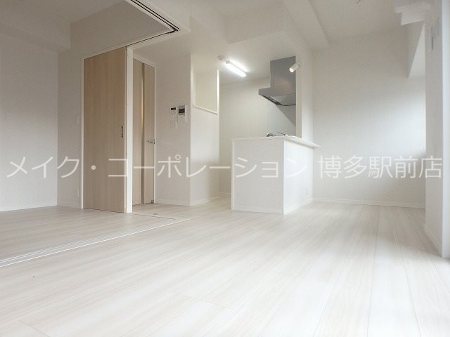 ネストピア博多駅ステージ  リビング