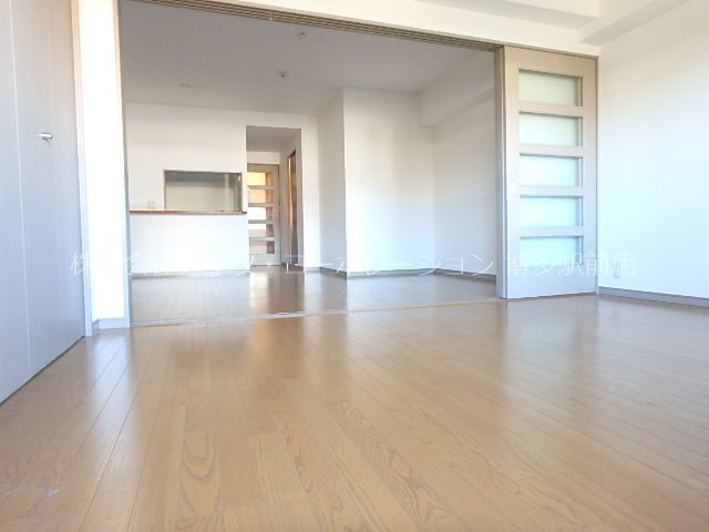 リュミエール博多 リビング