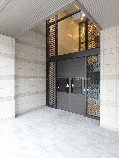 ウィスタリアレジデンス博多  外観