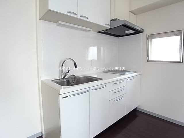 大手門館 キッチン