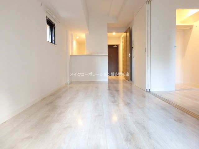 グランフォーレ博多駅東プレミア リビング