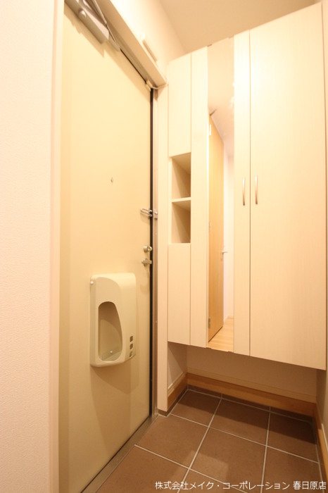 オーシャンハイツ六本松 玄関