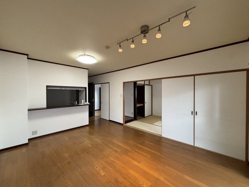 エクレール平尾 リビング