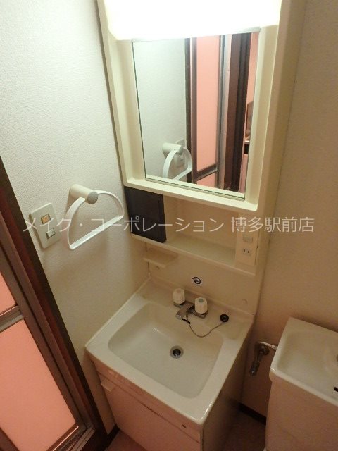 ※写真は棟内別部屋参考写真です アルティ博多駅南 その他2