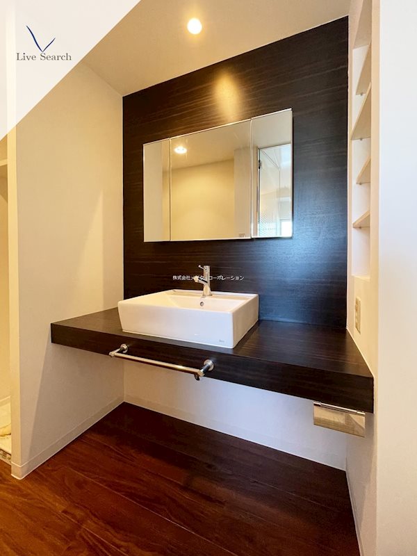 FOX Bldg. その他4