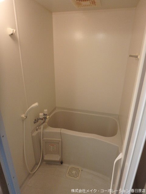 写真は同型タイプ ルヴィナスU 風呂画像