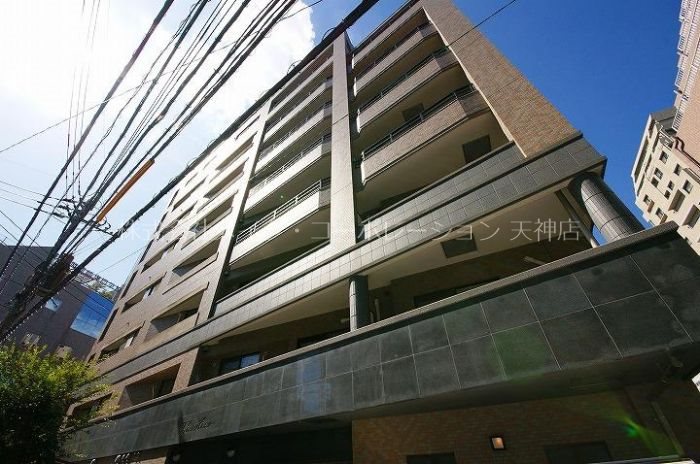 ティ・ファインズ平尾  外観