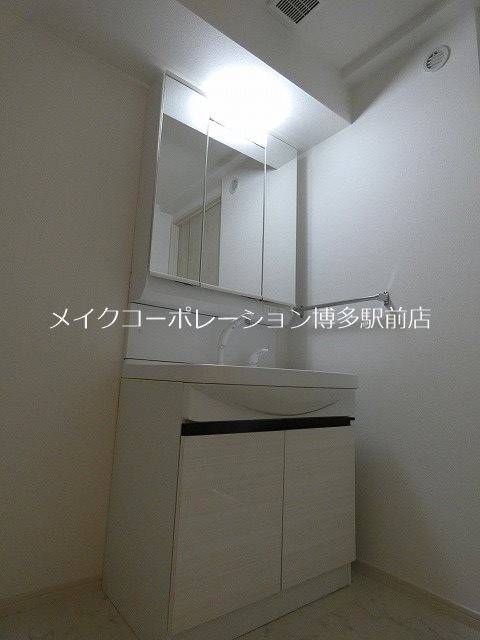 洗面所 ルミエール箱崎駅前 その他1