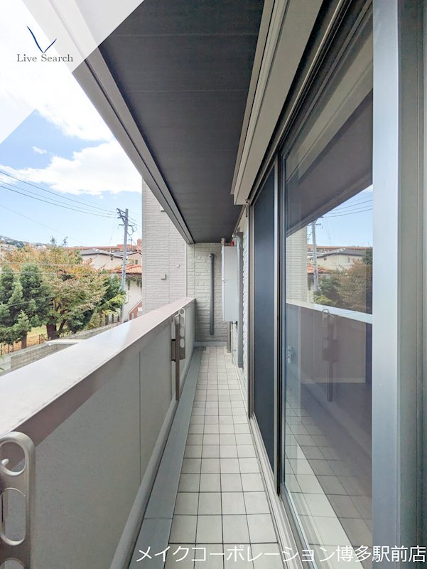 シャーメゾン六本松南  ベランダ