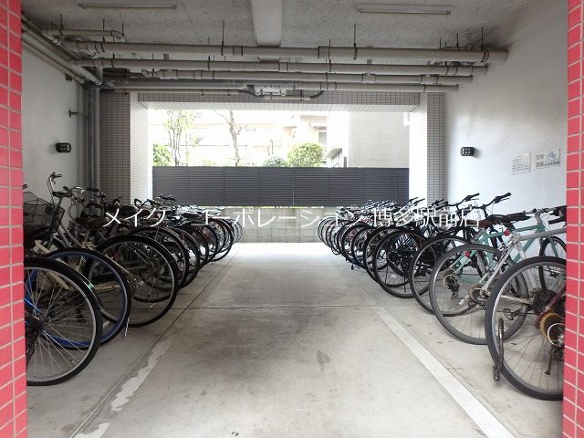 エンクレスト博多Ⅲ その他12