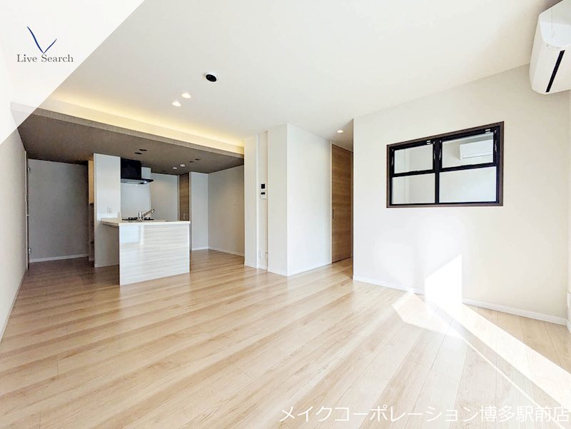 リビング シャーメゾン アンビエラ トウジン リビング