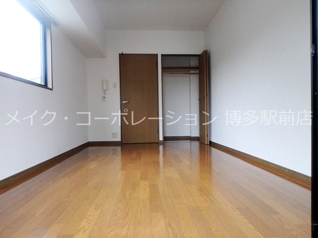 フローラ博多 リビング