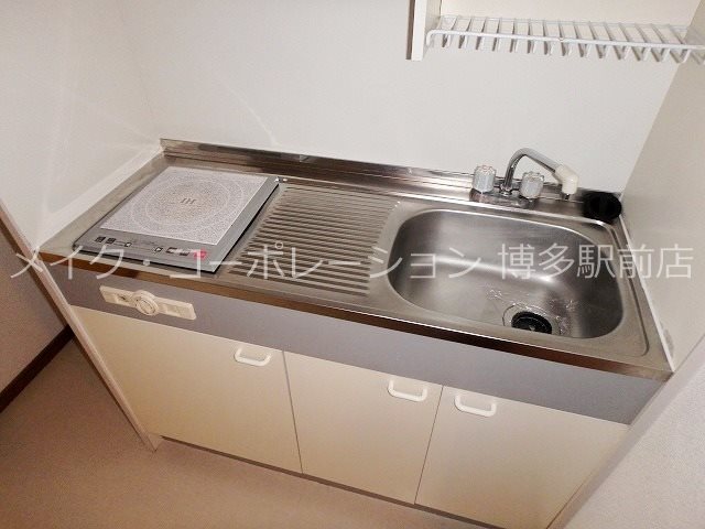 フローラ博多 キッチン