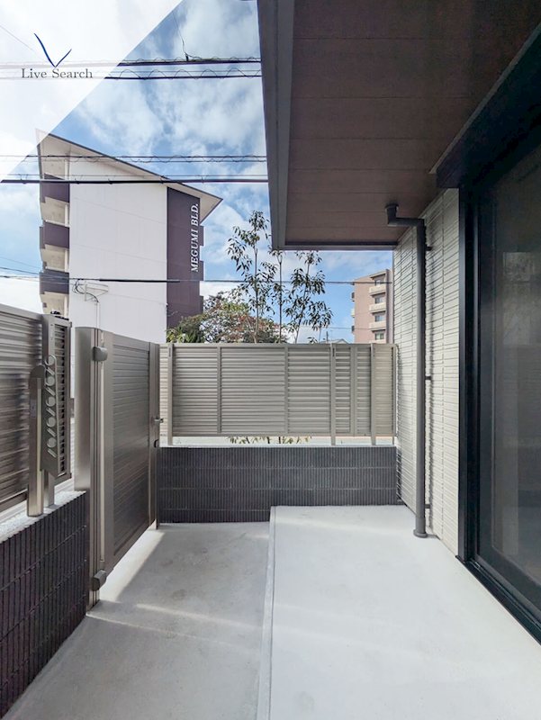 クオリティメゾン ベランダ