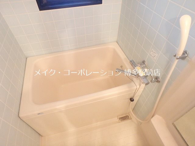 サーパス博多駅前 風呂画像