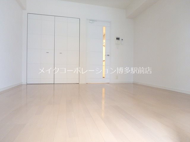 プレスタイル博多SOUTH リビング