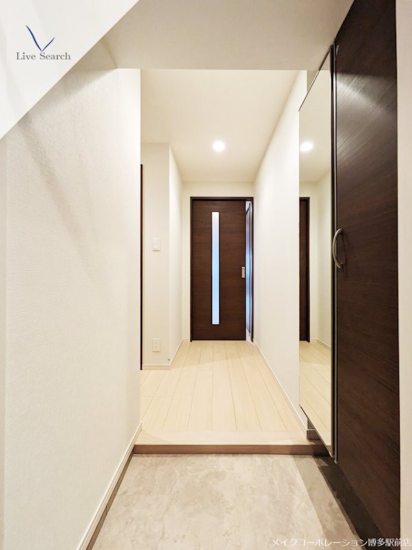 PROSPECT　HAKATA 玄関