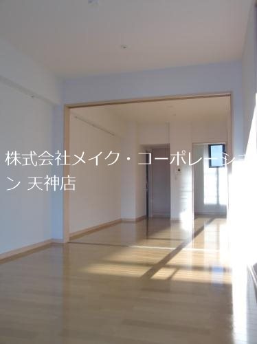 ラ・ペール・モリ リビング