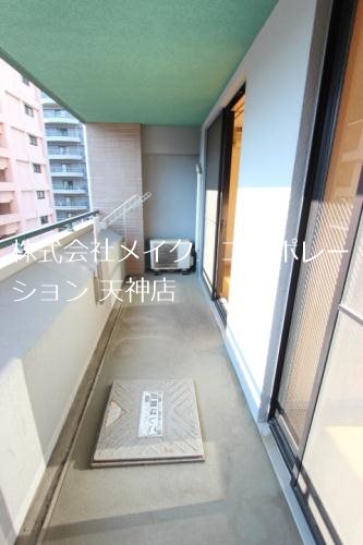 ラ・ペール・モリ ベランダ