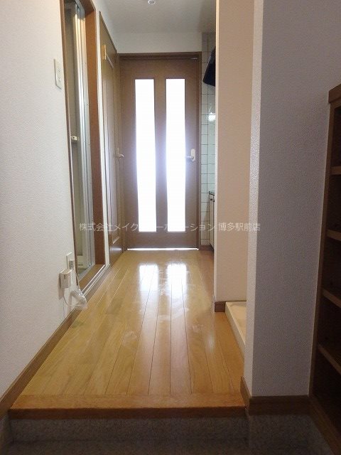 竹下駅前ＥＮハイツ 玄関