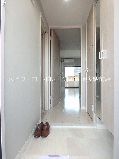 アイクリエイト 玄関