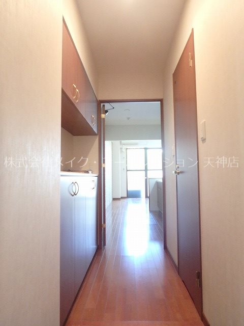 メイコートダジュール 玄関