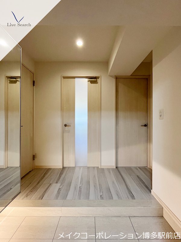 レクサスガーデン箱崎タワーズWEST 玄関