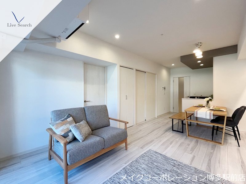 レクサスガーデン箱崎タワーズWEST リビング