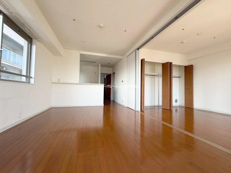 天神プレイス　イースト  リビング