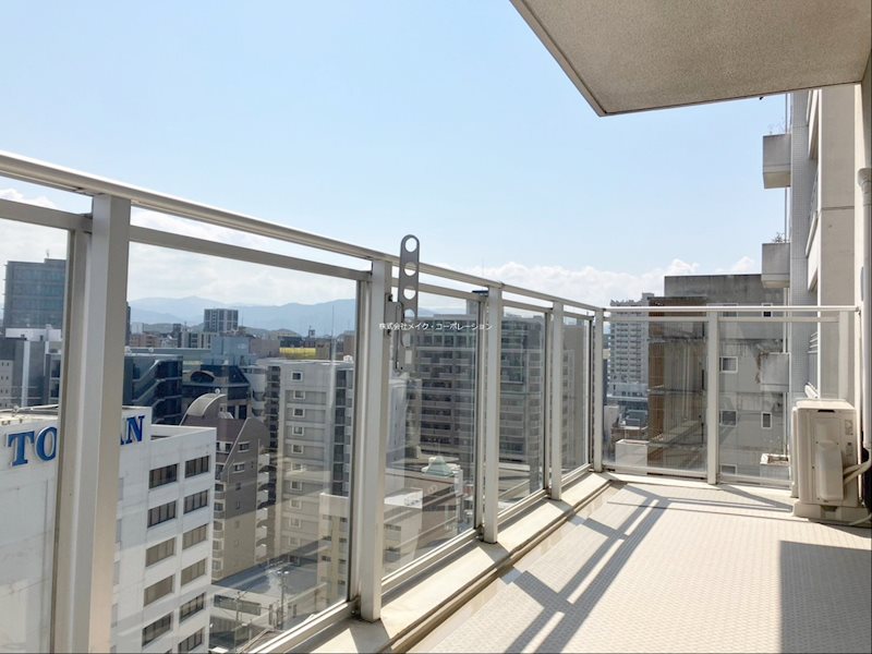 天神プレイス　イースト  ベランダ