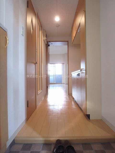 Totsu Residence Hakata East（旧：アリビオ博多駅東） 玄関