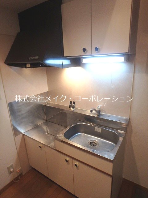 コンフォートベネフィス次郎丸駅前 キッチン