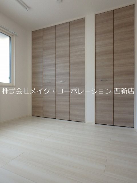 D-room夏目 ベッドルーム