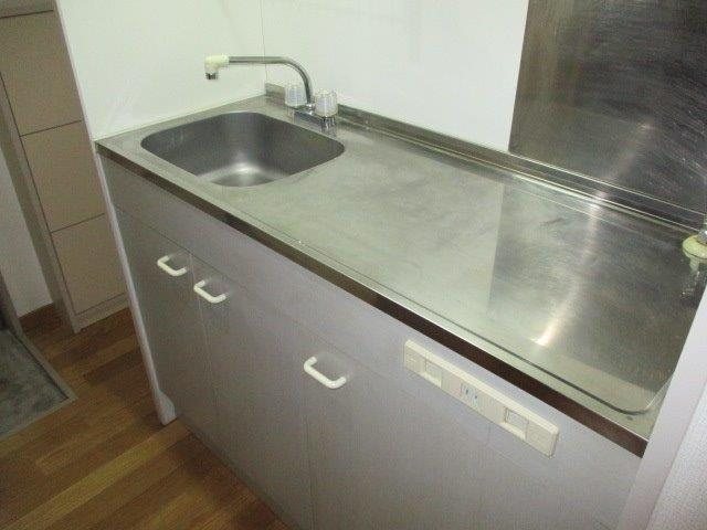 フラワーマンション キッチン