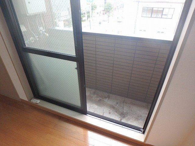 フラワーマンション ベランダ