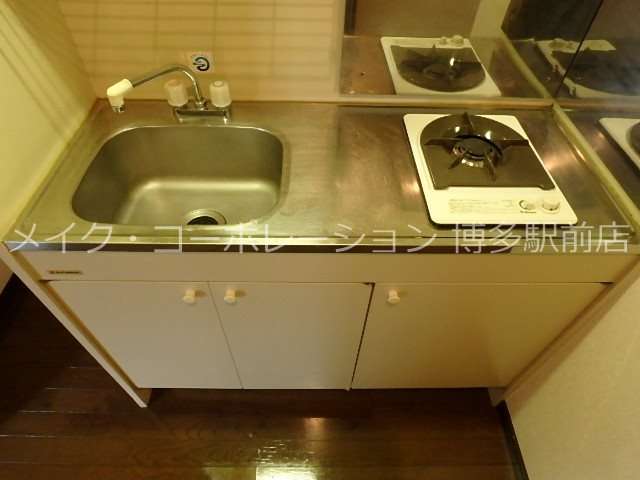 メゾンドサウスワン キッチン