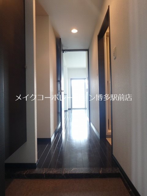 リアンシエルブルー東比恵Ⅱ 玄関