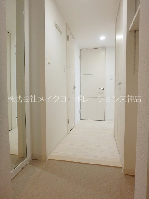 リュエールデュボヌール 玄関