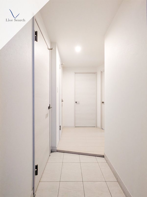 MODERN ASPIRATION平尾駅前 玄関