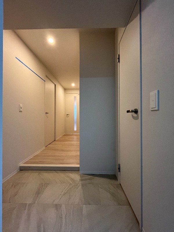 玄関 インシグニア渡辺通 玄関