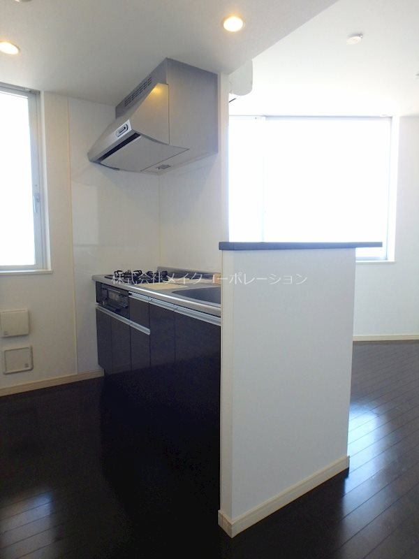 ラクレイス西新レジデンシャルタワー キッチン