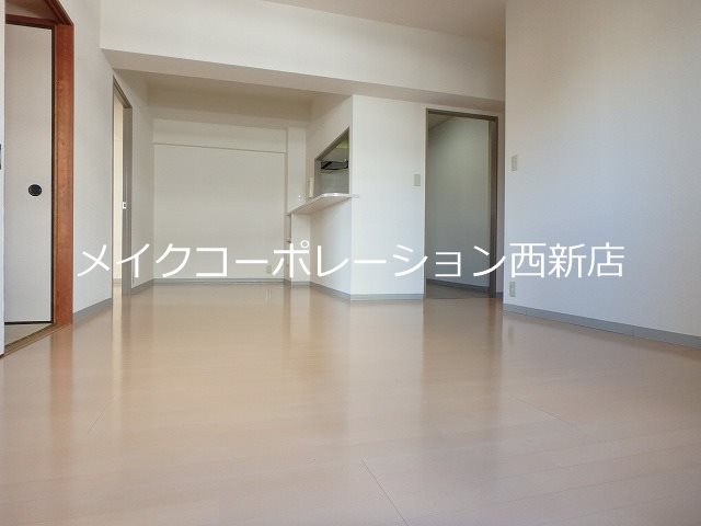 リビング 鳥飼中央ビル リビング