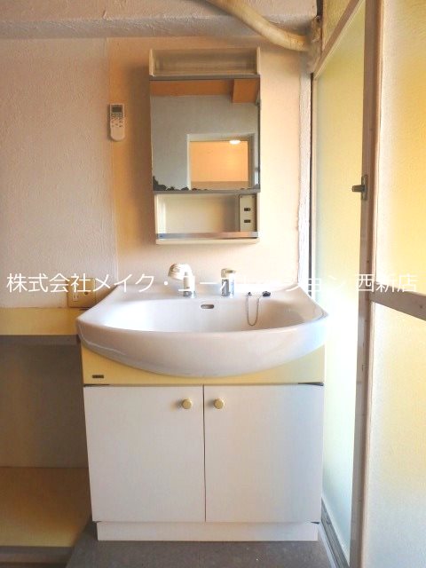 アミューゼエヴァ その他3