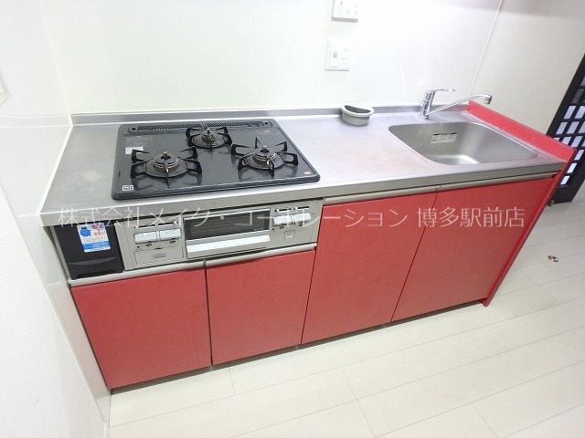 第1よしみビル キッチン