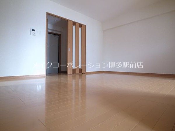 リーベ高宮3丁目 リビング