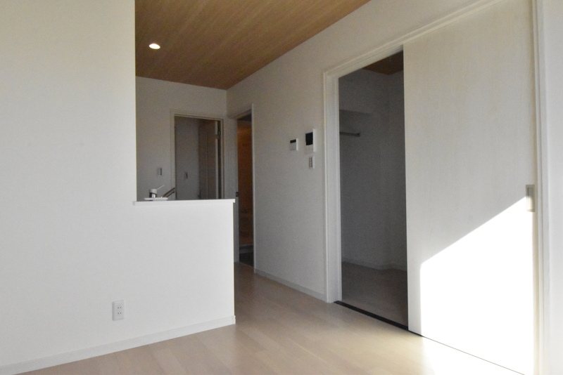 リビング エルモス姪浜Ⅱ リビング