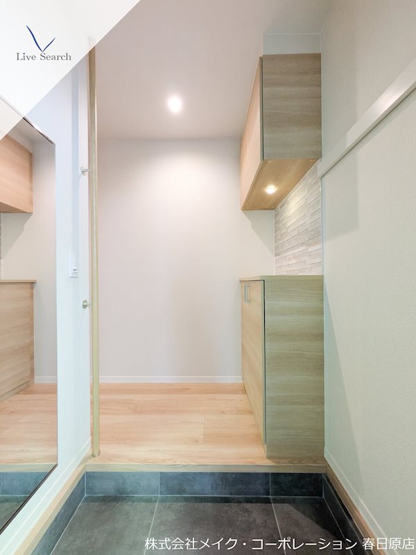 シャーメゾンステージ井尻 玄関